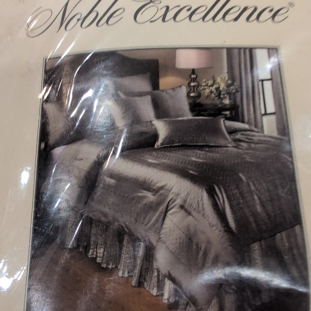 Noble Excellence Marquesa King Pleated Bedskirt Charcoal Grey Split Corner‎ New - Picture 2 of 6